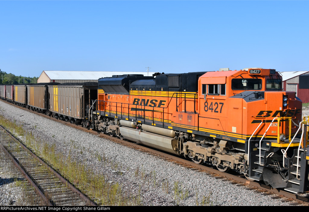 BNSF 8427